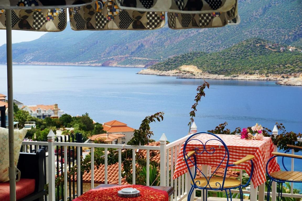 Duesler Evim Butik Otel Kas Exterior photo